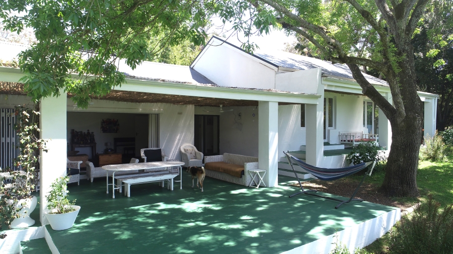 6 Bedroom Property for Sale in Stellenbosch Farms Western Cape